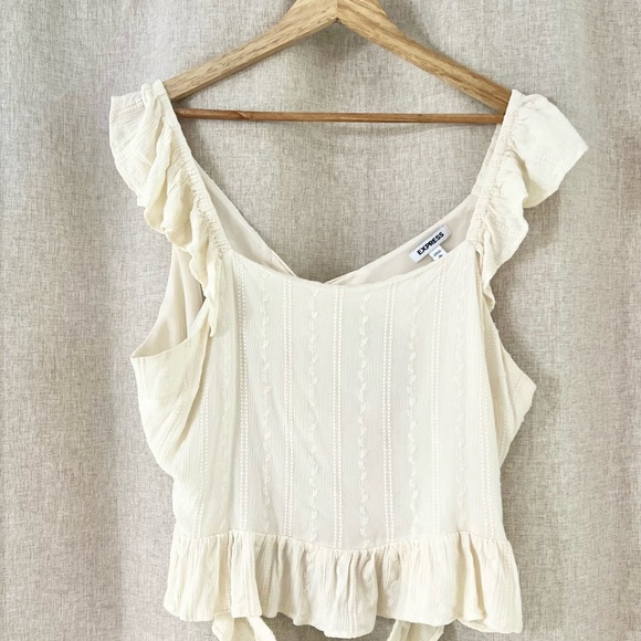 Express textured tie back top - Picture 3 of 6